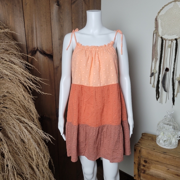 Blue Rain Dresses & Skirts - NWT Francesca's Clip Dot Color Block Sun Dress